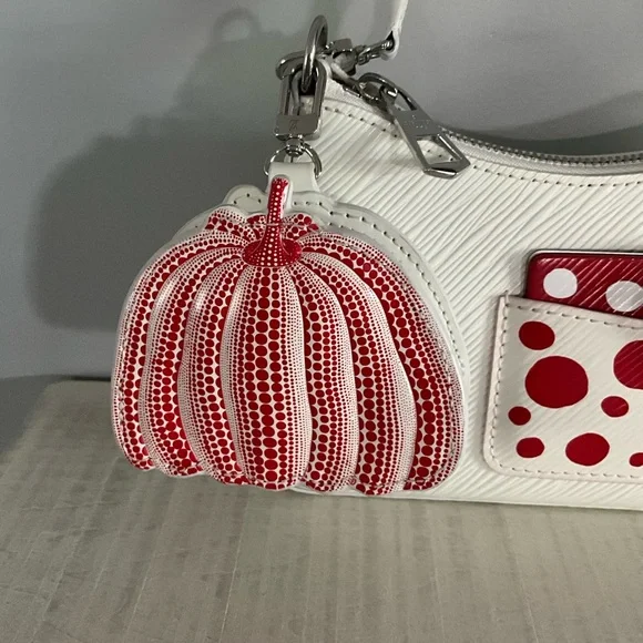 LOUIS VUITTON x Yayoi Kusama LVxYK Epi Marerini 2WAY - Picture 2 of 13